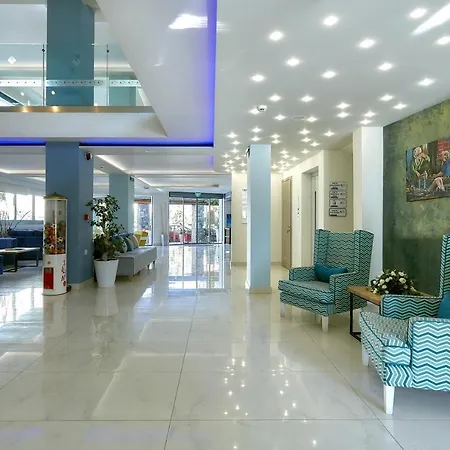 Pollis Otel