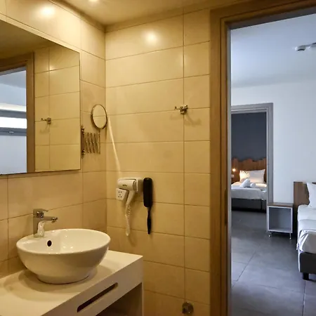 Pollis Otel Hersonissos (Crete)
