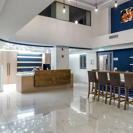 Pollis 4* Hersonissos (Crete)