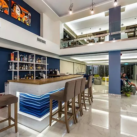 Pollis Otel Hersonissos (Crete)