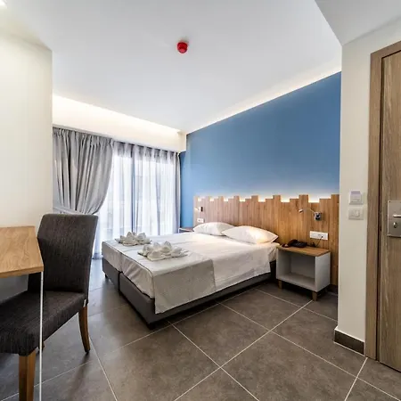 Pollis Otel