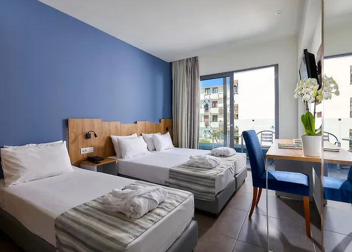 Pollis 赫索尼索斯