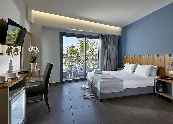 Pollis 赫索尼索斯