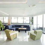 Hotel Pollis 4*