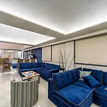Pollis Hotel 4*