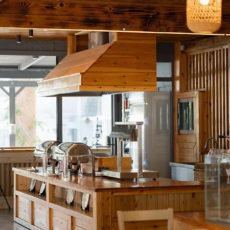 Pollis Hersonissos (Crete)