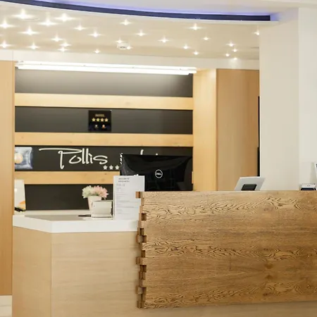 Pollis 酒店