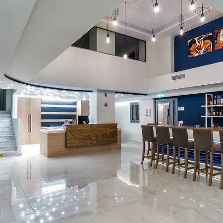 Pollis Hotel Hersonissos (Crete)