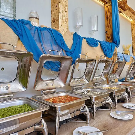 Pollis Hersonissos (Crete)