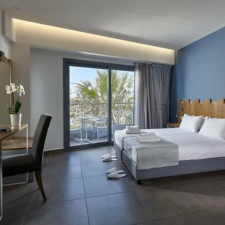 Pollis Херсонісос