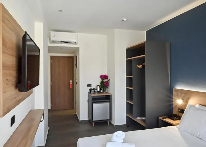 Hotel Pollis Hersonissos (Crete)