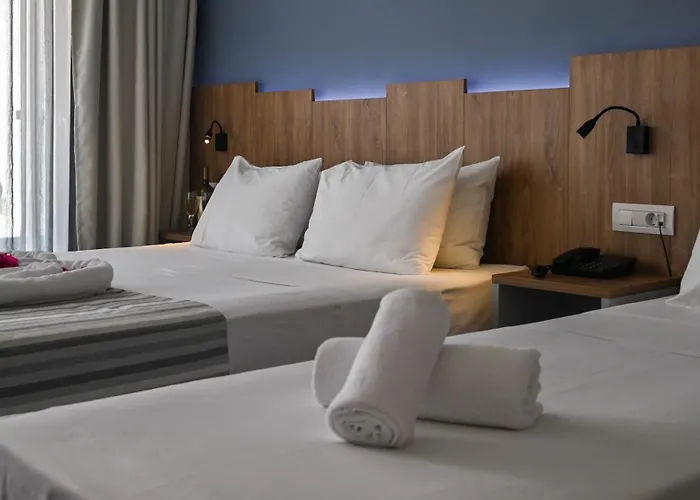 Hotel Pollis Hersonissos (Crete)