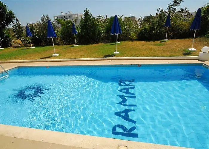 Pollis 4* Hersonissos (Crete)