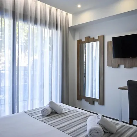 Pollis Hersonissos (Crete)